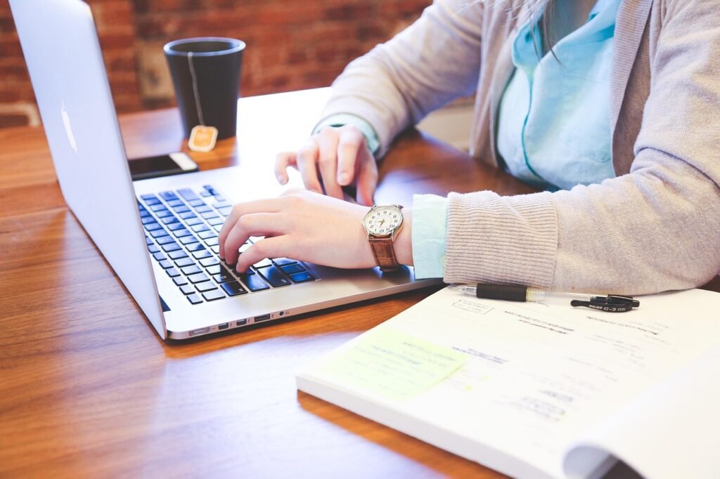 Student, typing, keyboard, text